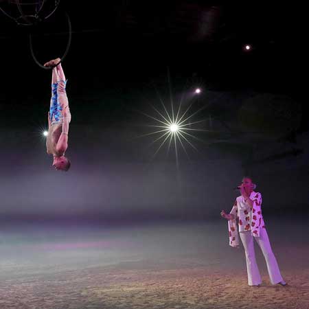 Zagal Cabaret Spectacle repas équestre et voltige La Palmyre Charente Maritime Nouvelle Aquitaine
